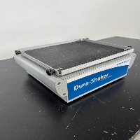 VWR Advanced Dura-Shaker image 0
